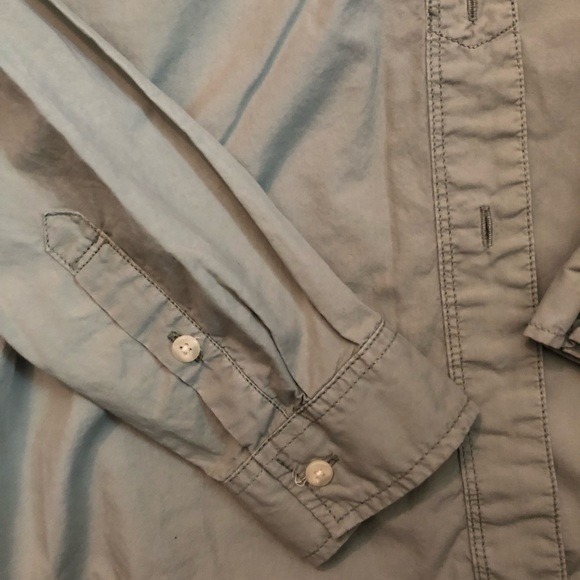 Green Madewell button down light weight - Picture 3 of 5